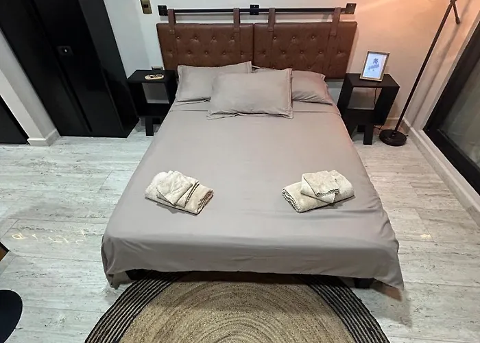 Bokoba Naia Apartment *